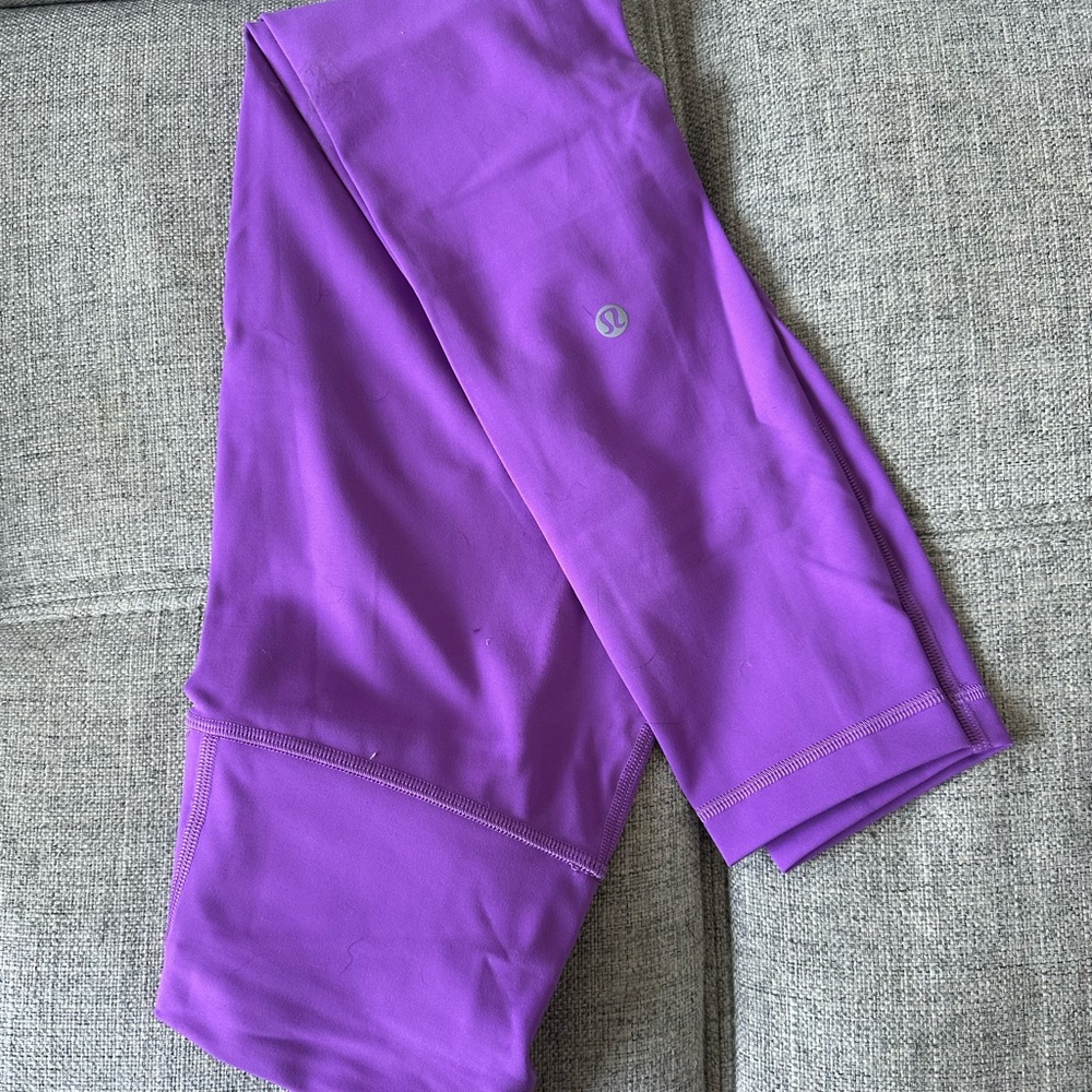 Lululemon Wunder Train High-Rise Tight 25" in moonlit magenta, LIKE NEW